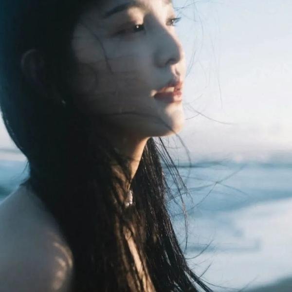朝鲜名侦探:奴隶的女儿 在线观看